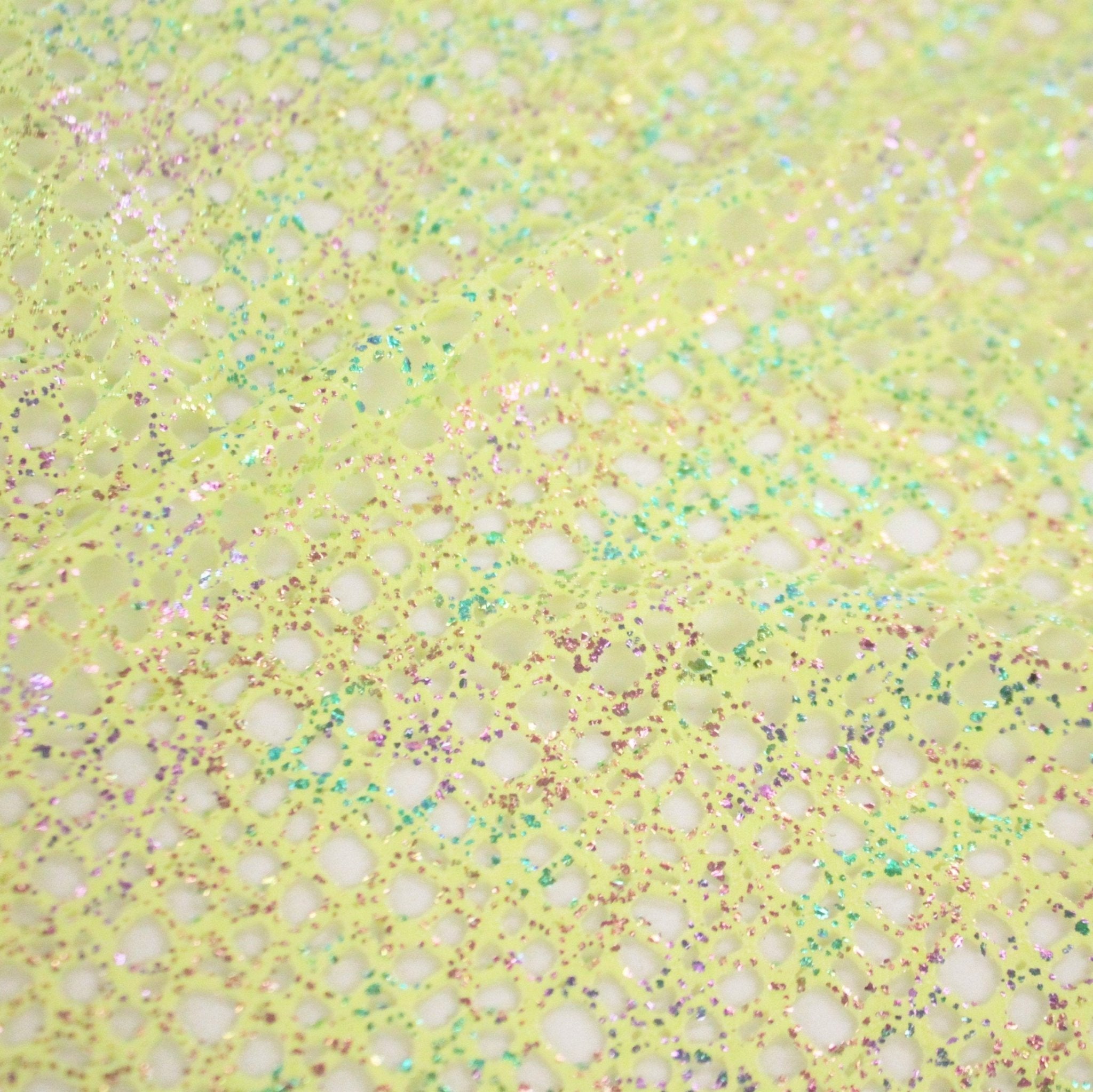 Centerstage Foiled Stretch Netting | CDW