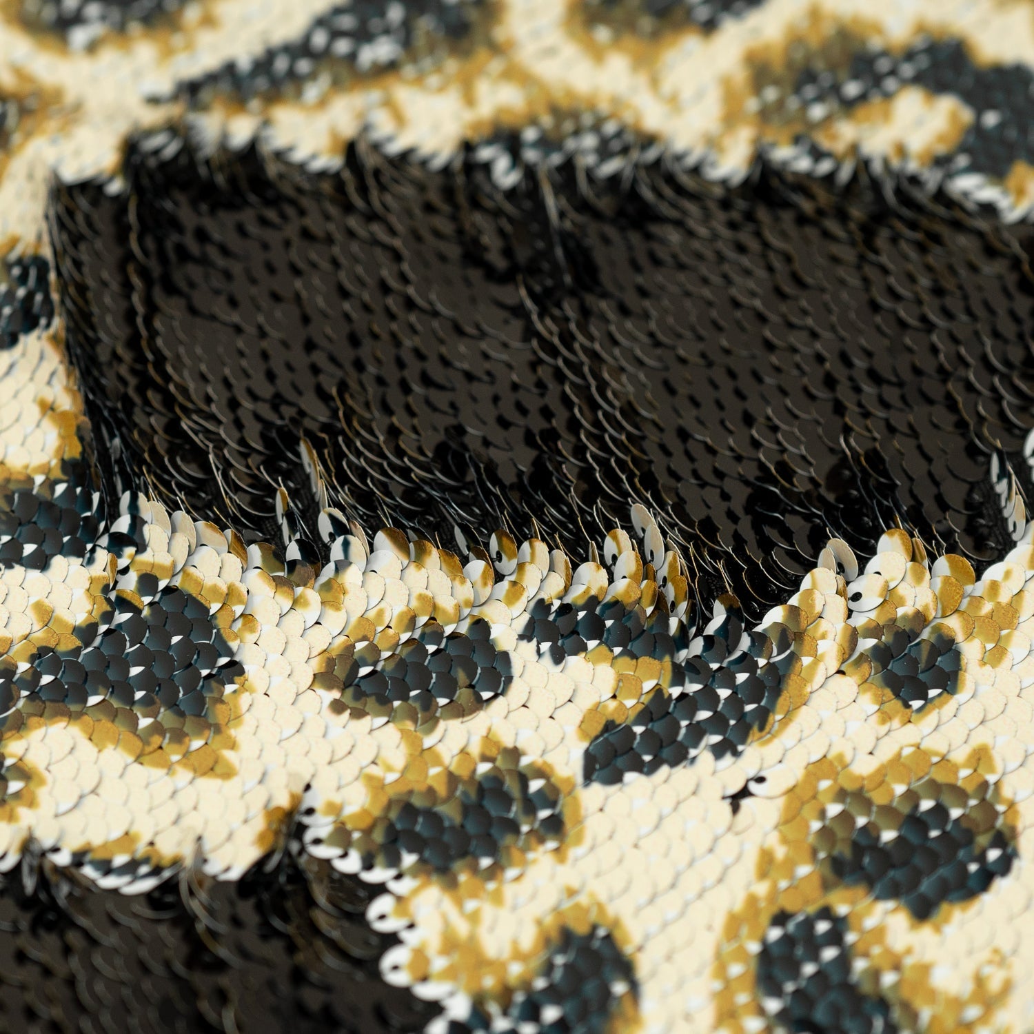 Cheetah Printed Flip Sequin on Spandex Fabric | CDW