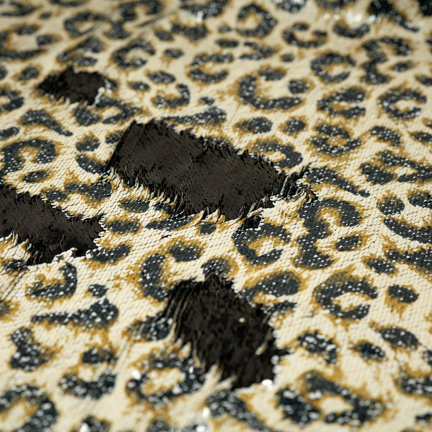 Cheetah Printed Flip Sequin on Spandex Fabric | CDW
