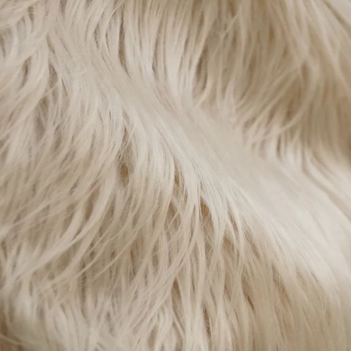 Shaggy Long Pile Faux Fur Fabric (4" Pile)