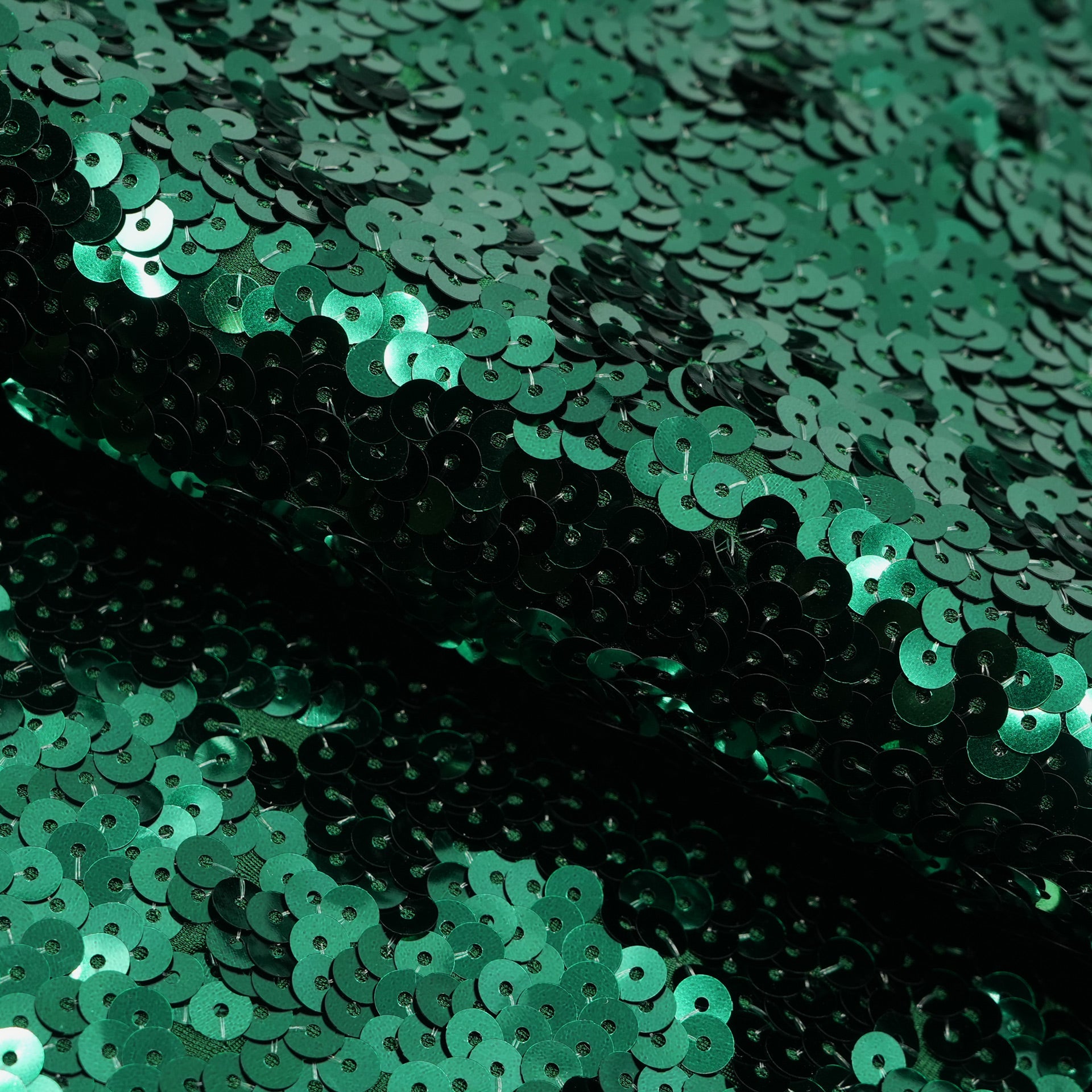 Halo Spandex Sequin Fabric | CDW