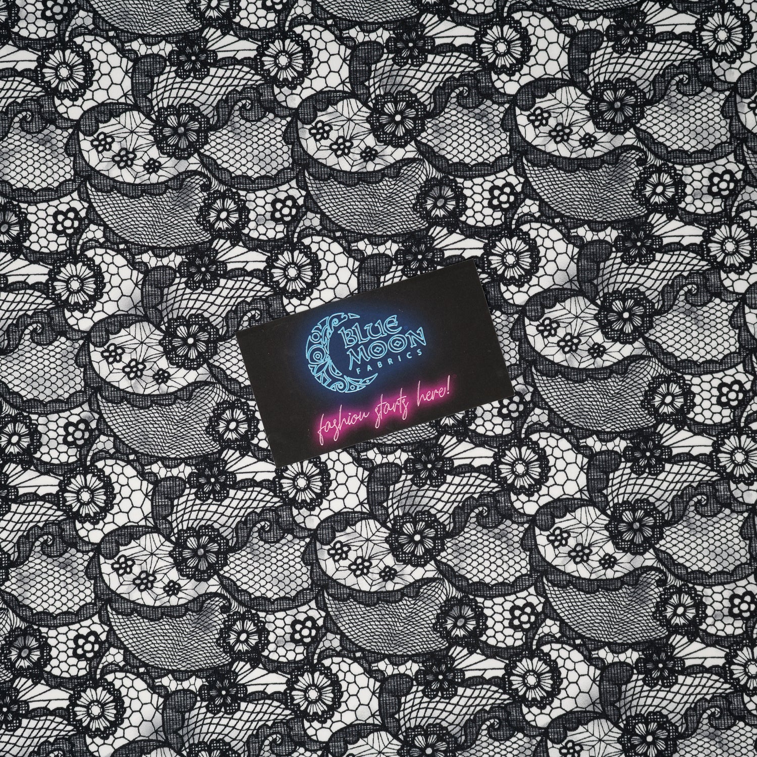 Black Paisley Lace Pattern on White Printed Spandex Fabric | CDW