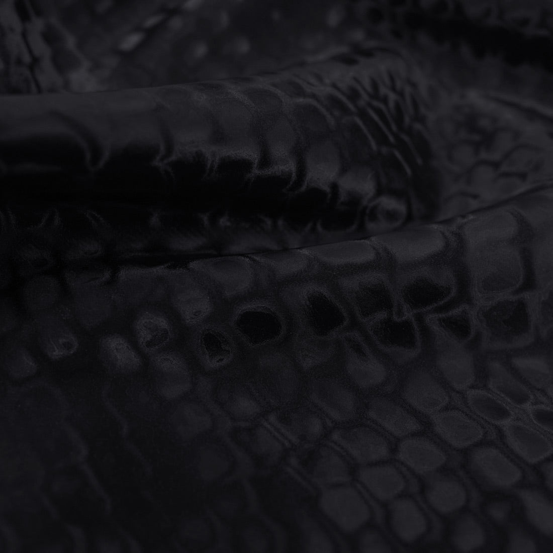 Serpent Polyester spandex Slick Vinyl Fabric | CDW