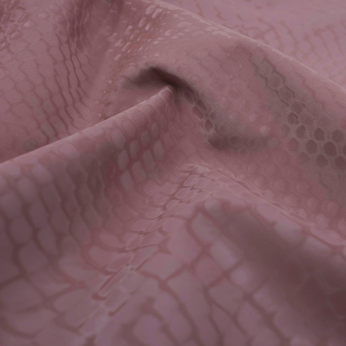 Serpent Polyester spandex Slick Vinyl Fabric | CDW