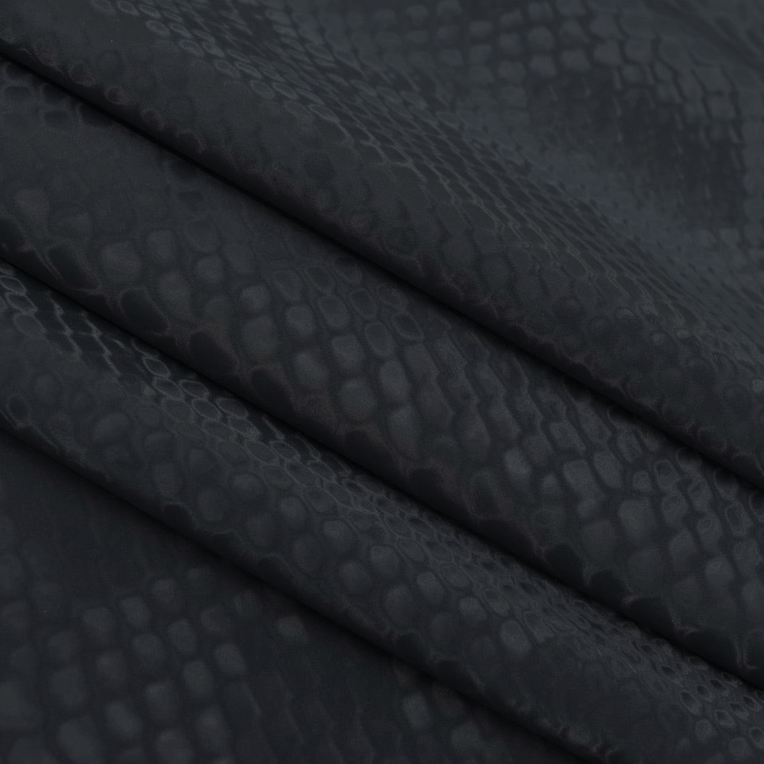 Serpent Polyester spandex Slick Vinyl Fabric | CDW