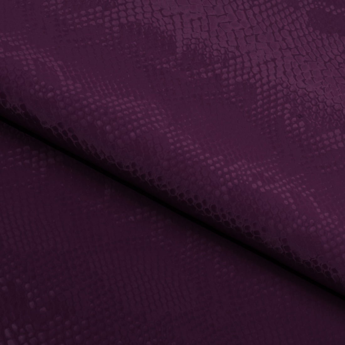 Serpent Polyester spandex Slick Vinyl Fabric | CDW