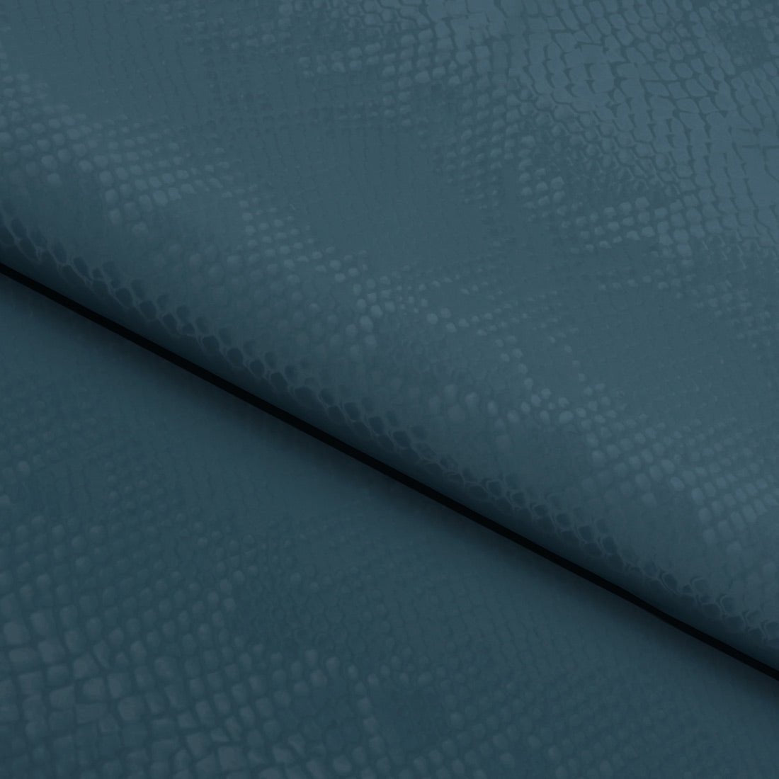 Serpent Polyester spandex Slick Vinyl Fabric | CDW