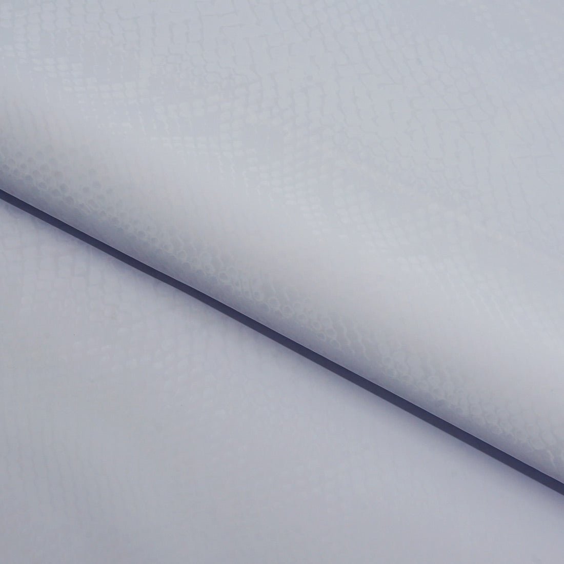 Serpent Polyester spandex Slick Vinyl Fabric | CDW